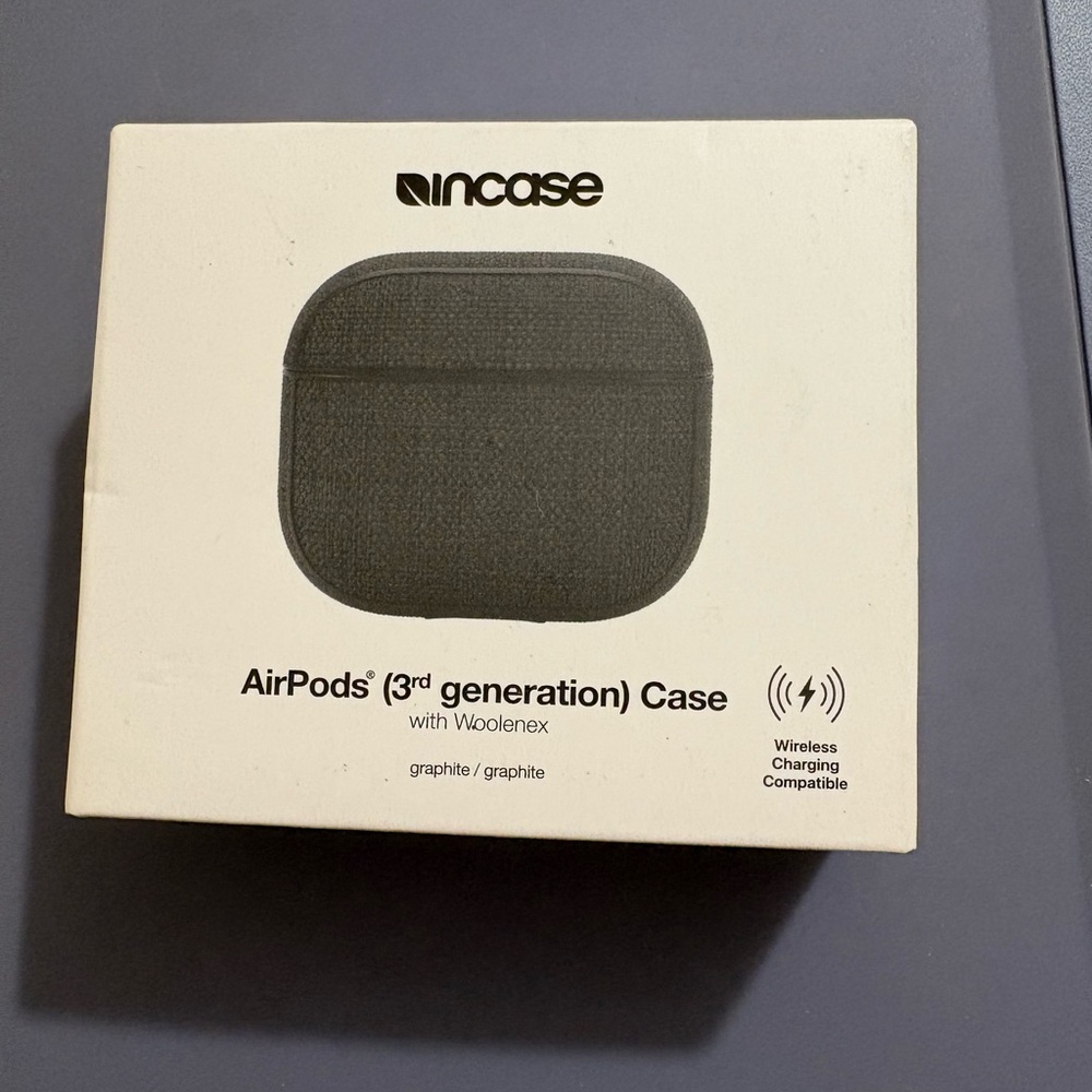 Incase Woolenex AirPods Case - Dark Gray